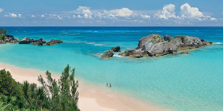 Bermuda Beach Season